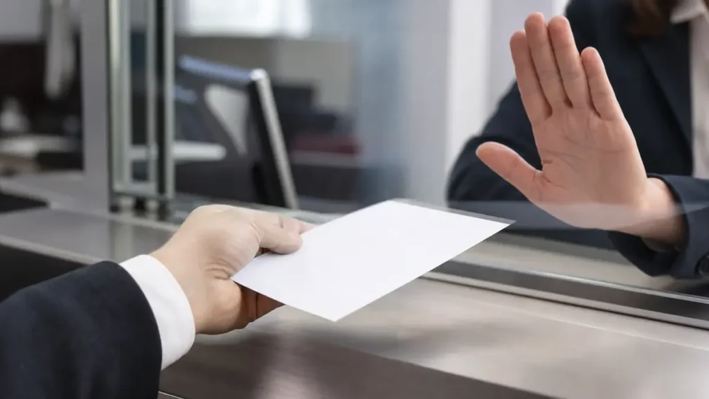 banque refuse attestation provenance de fonds