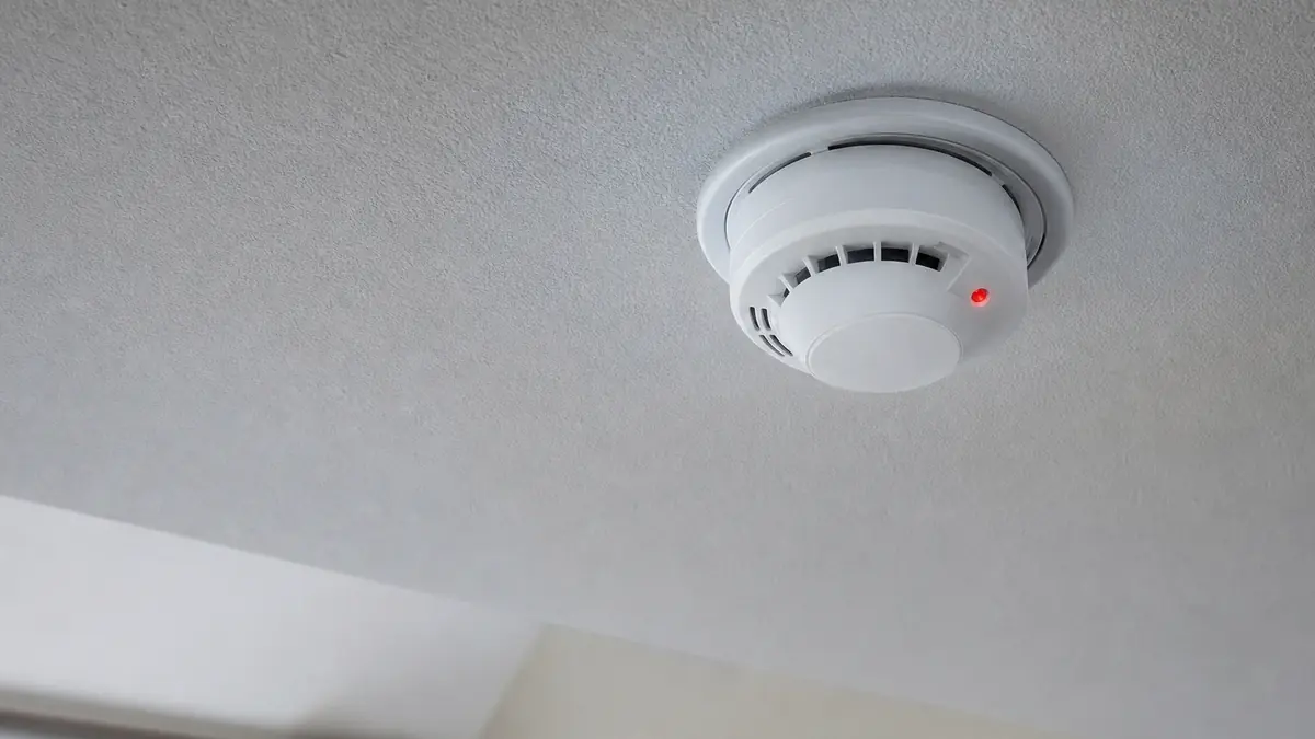 détecteur fumée bip toutes les 30 secondes